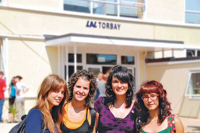 TTT-Jugendreisen | Campus | Torbay | Jugendreisen